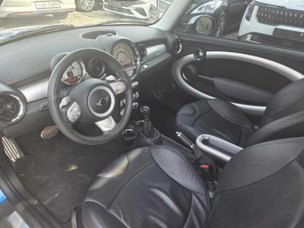 Mini Cooper - Vista 4