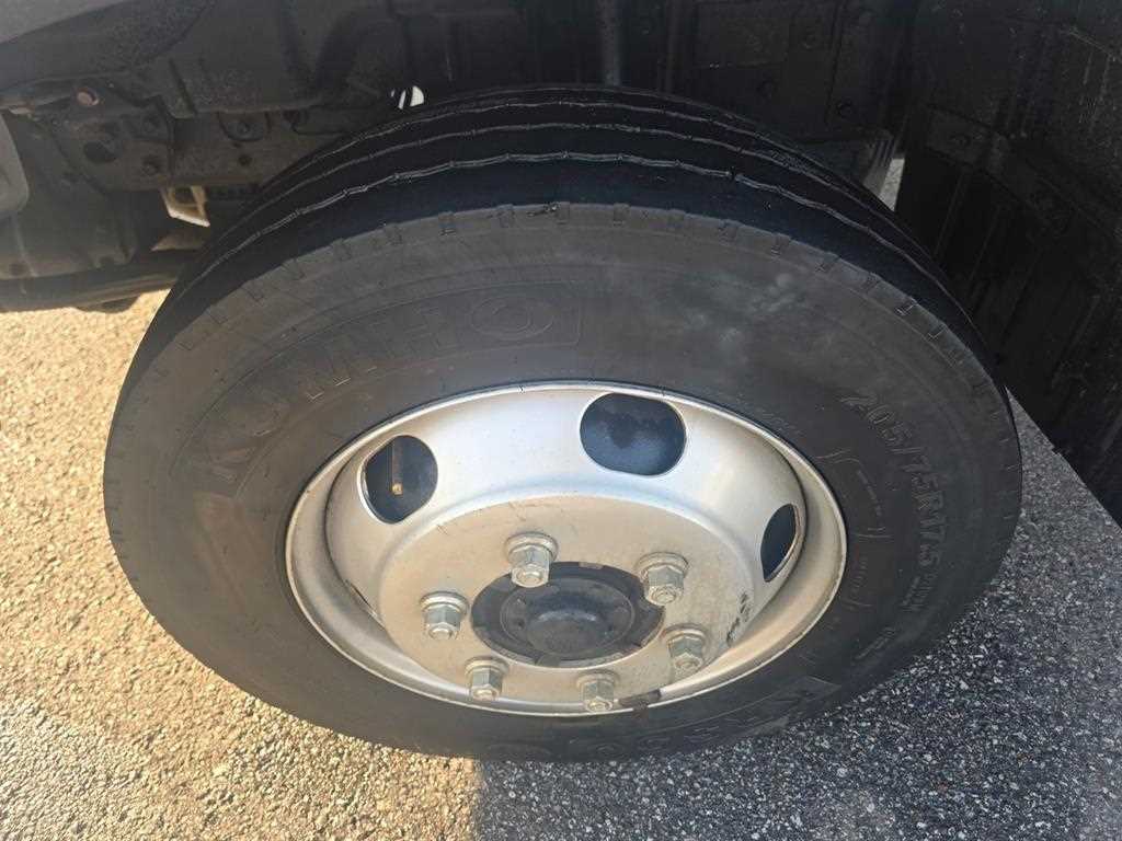 medium and large cargo truck 2023 Blanco - Importación desde Corea - HF Imports Iquique - Foto 19