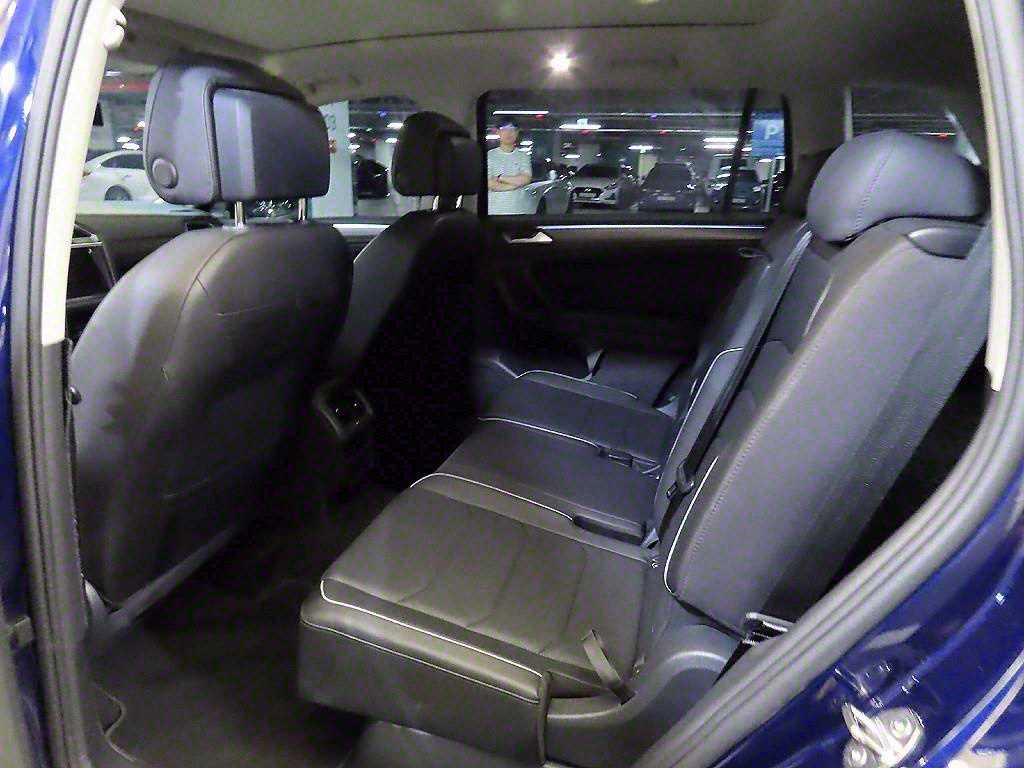 Volkswagen Tiguan - Vista 9