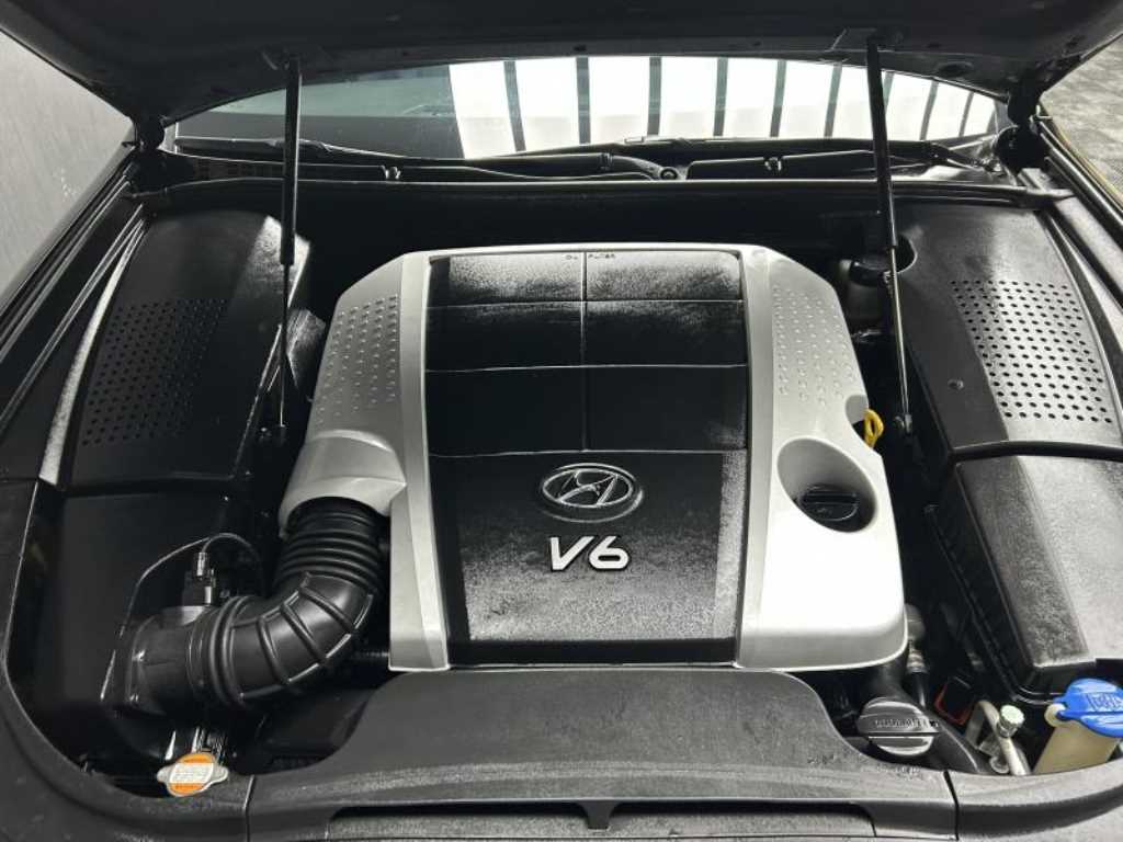 HYUNDAI Equus 2010 Negro - Importación desde Corea - HF Imports Iquique - Foto 18