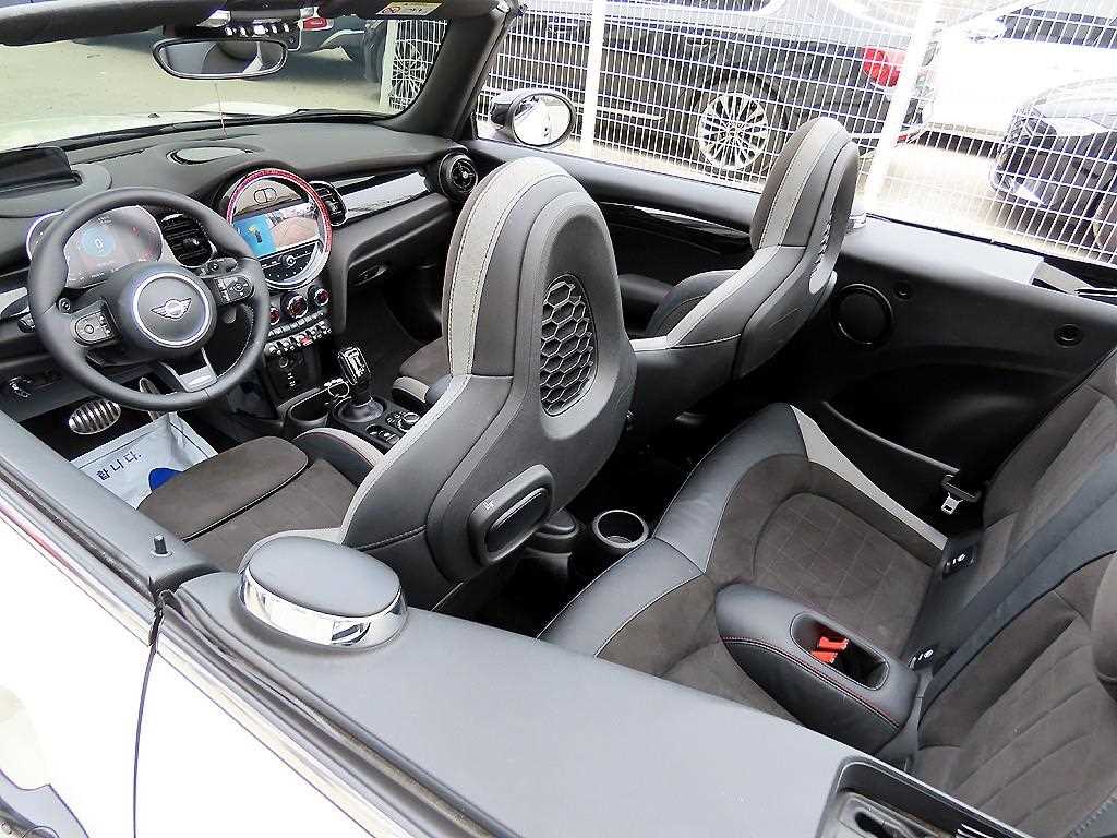 Mini Cooper Convertible - Vista 11