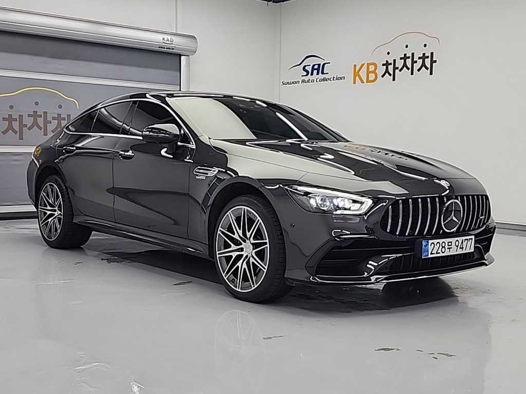 Mercedes Benz AMG GT - Vista 4