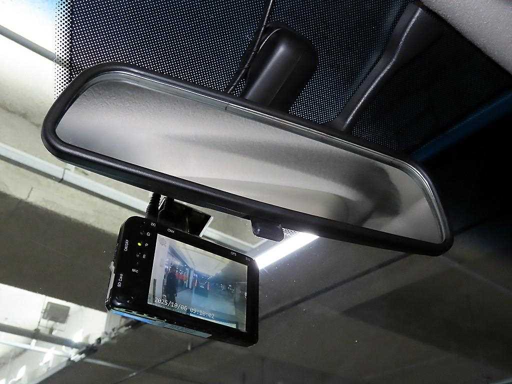 Ssangyong Rodius 2013 Plateado - Importación desde Corea - HF Imports Iquique - Foto 17