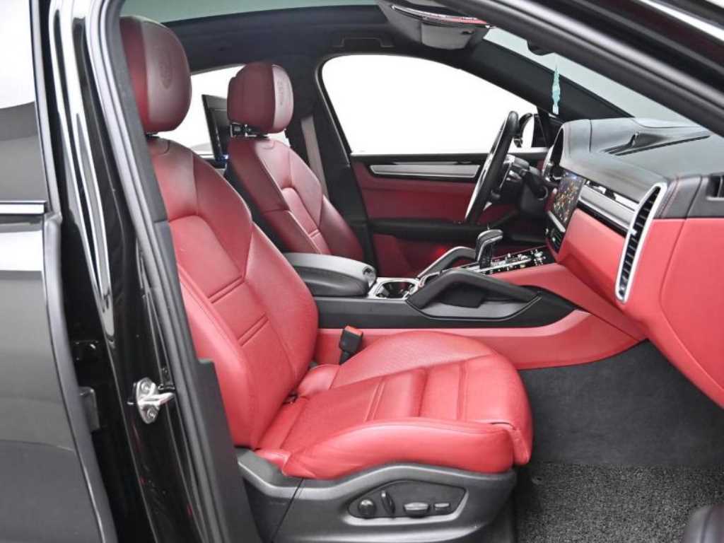 Porsche Cayenne - Vista 10