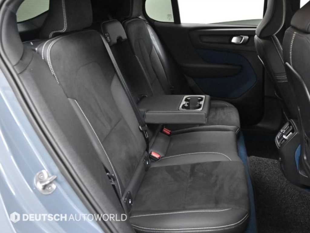 Volvo C40 Recharge - Vista 12