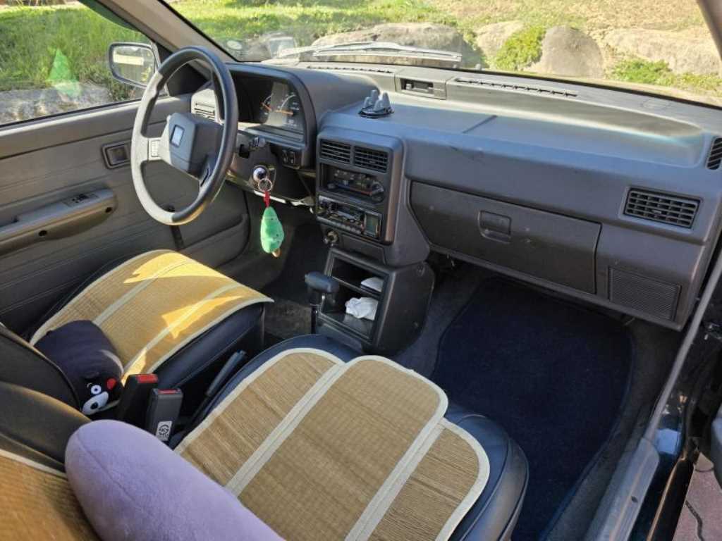 KIA Pride - Vista 4