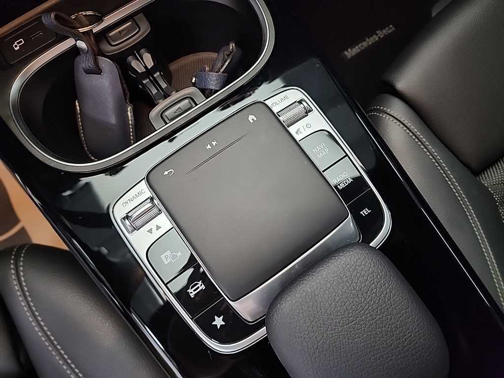 Mercedes Benz A Class 2020 Blanco - Importación desde Corea - HF Imports Iquique - Foto 17