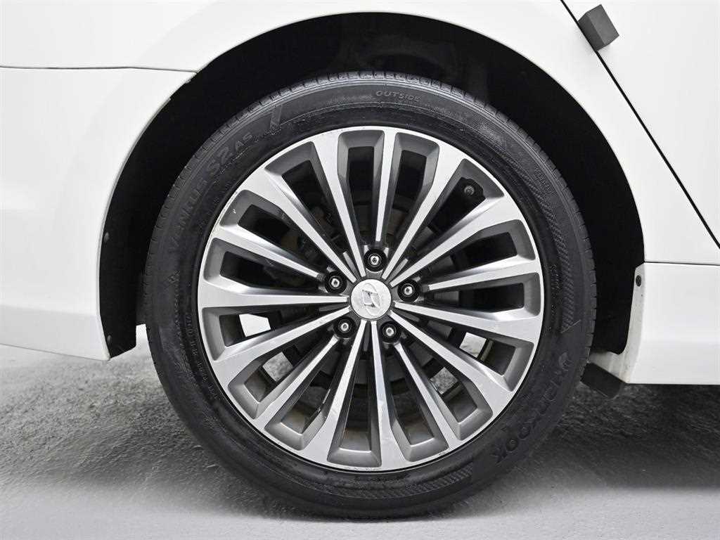 HYUNDAI Grandeur - Vista 5