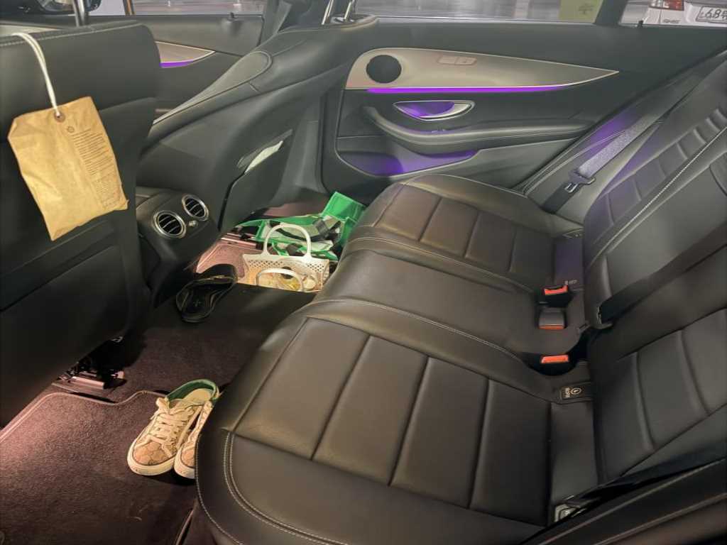 Mercedes Benz E class - Vista 6