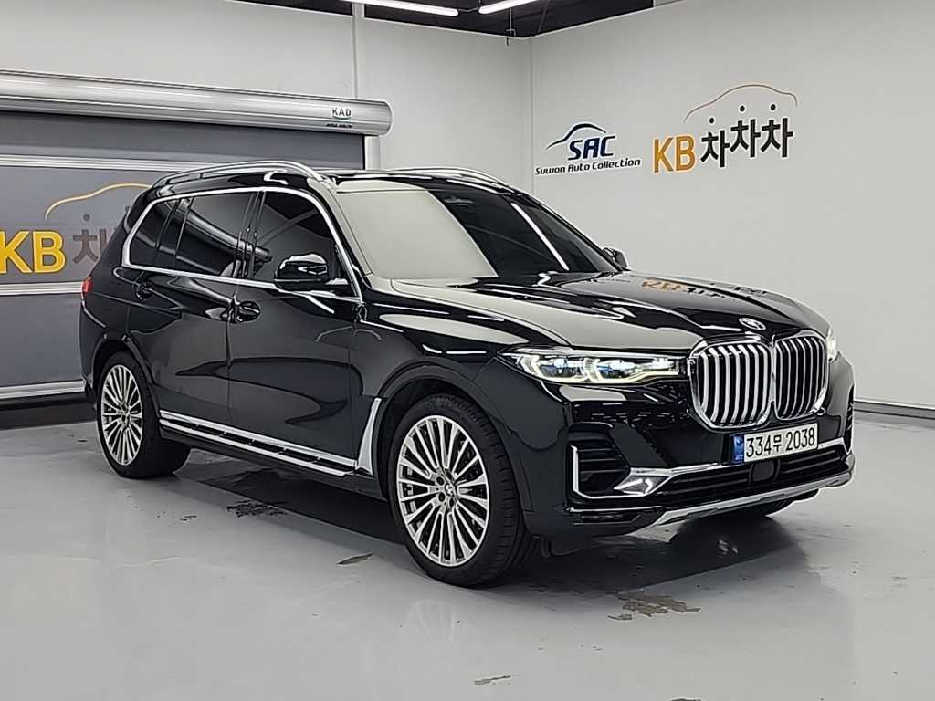 BMW X7 - Vista 4