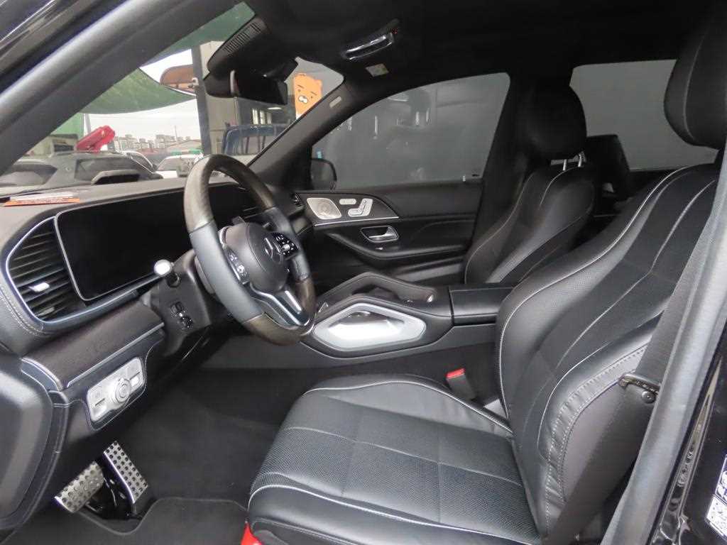 Mercedes Benz GLS Class - Vista 7