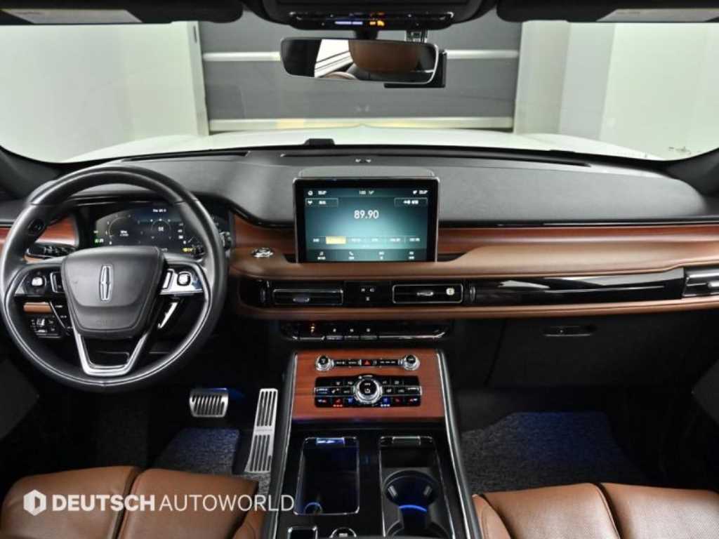 Lincoln Aviator - Vista 7