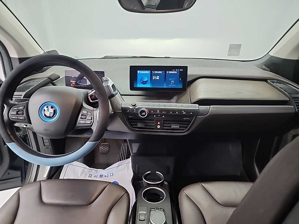 BMW i3 - Vista 7