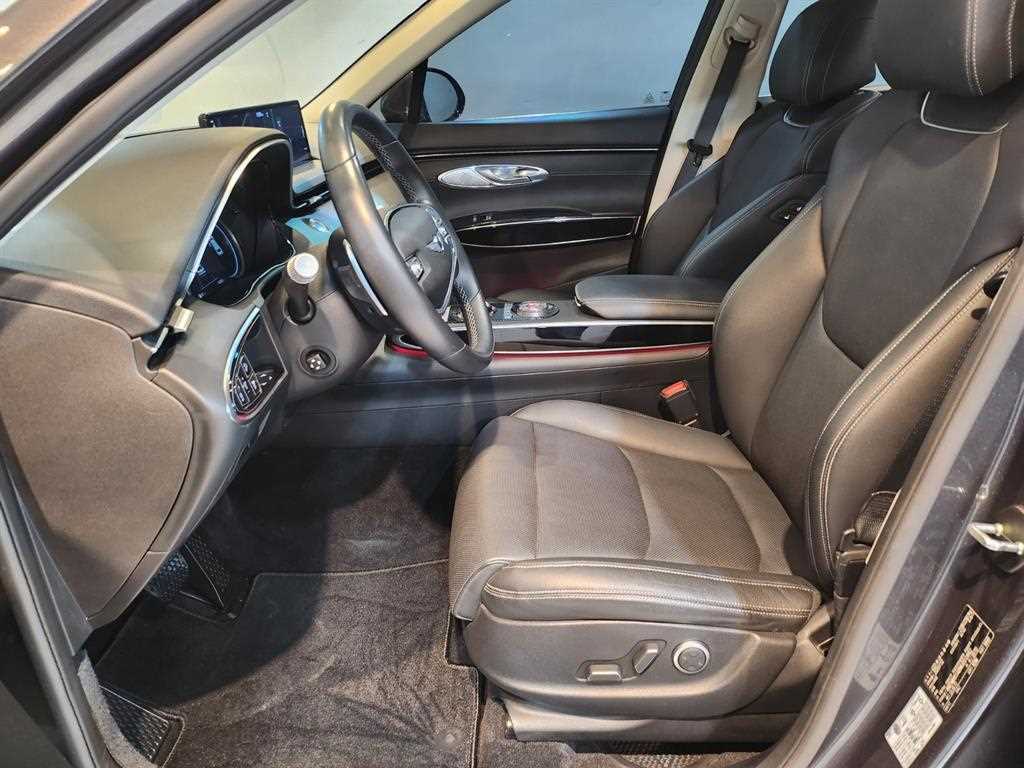 Genesis GV70 - Vista 12