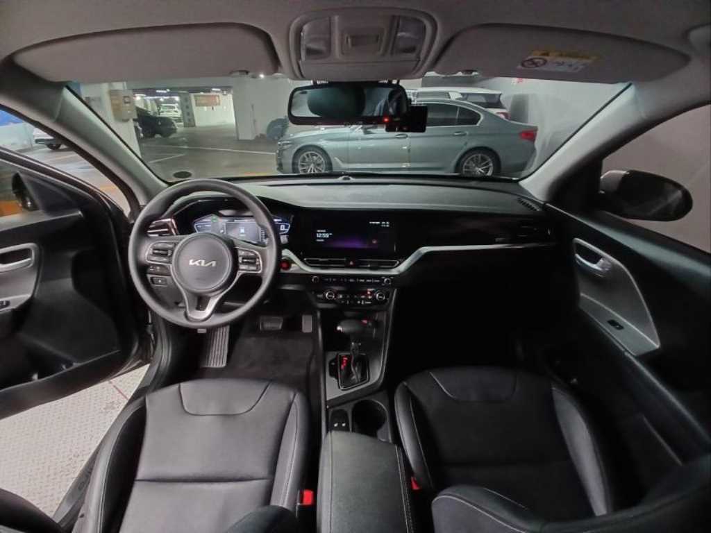 KIA Niro - Vista 6