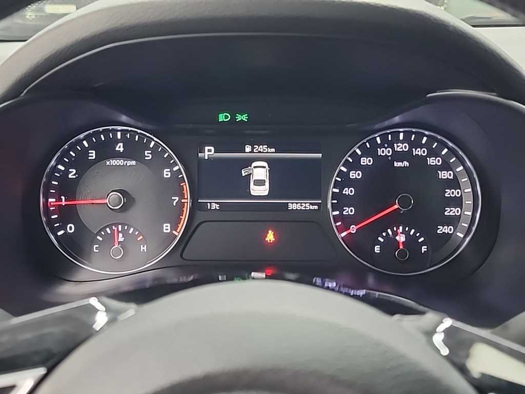 KIA K3 - Vista 6