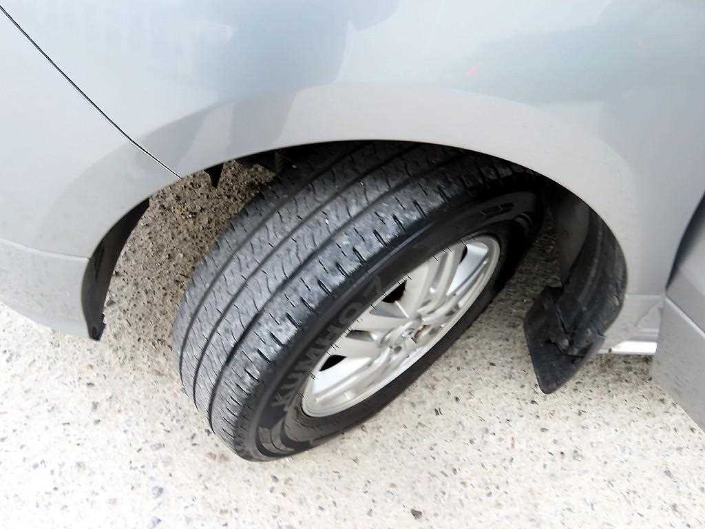 HYUNDAI Starex 2019 Gris - Importación desde Corea - HF Imports Iquique - Foto 17