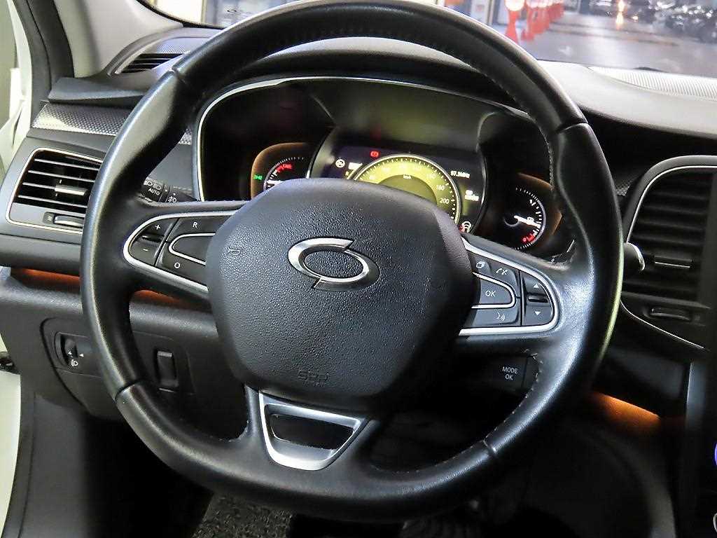 SAMSUNG SM6 - Vista 8