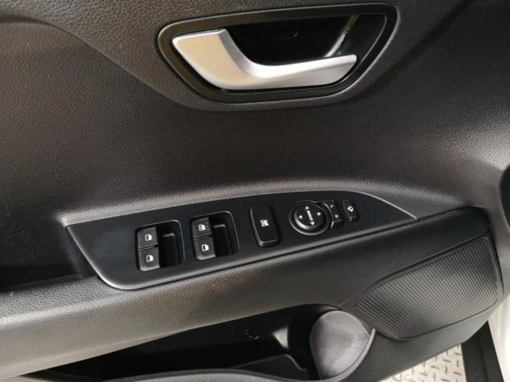 KIA Stonic - Vista 9