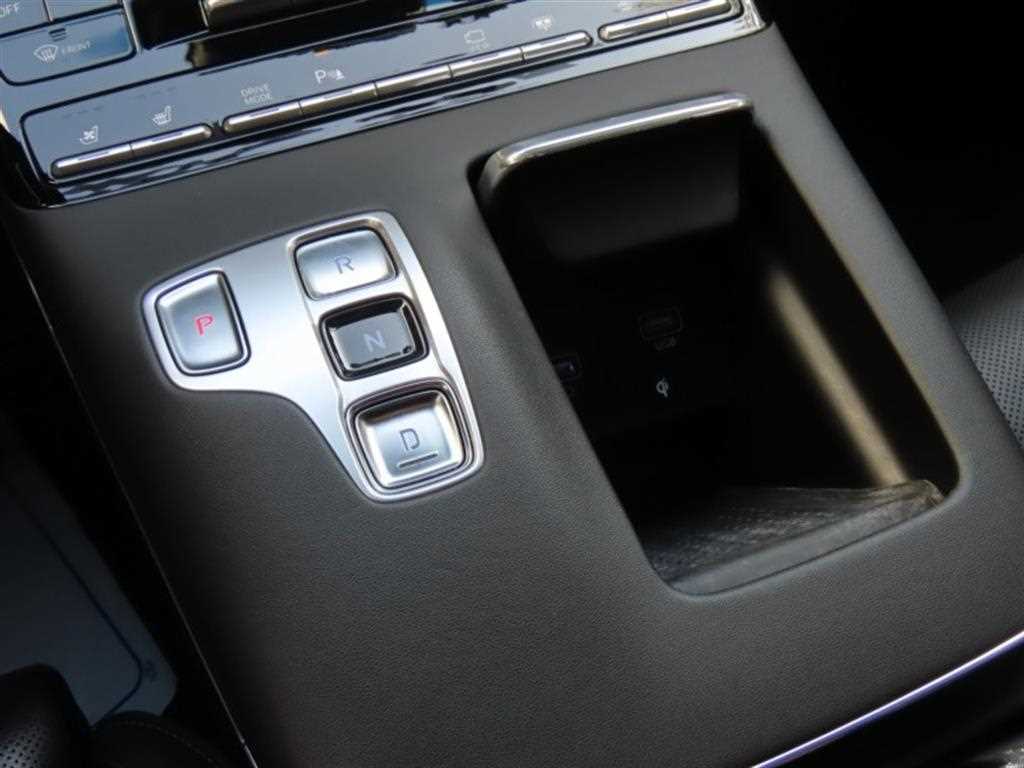 HYUNDAI Grandeur - Vista 6