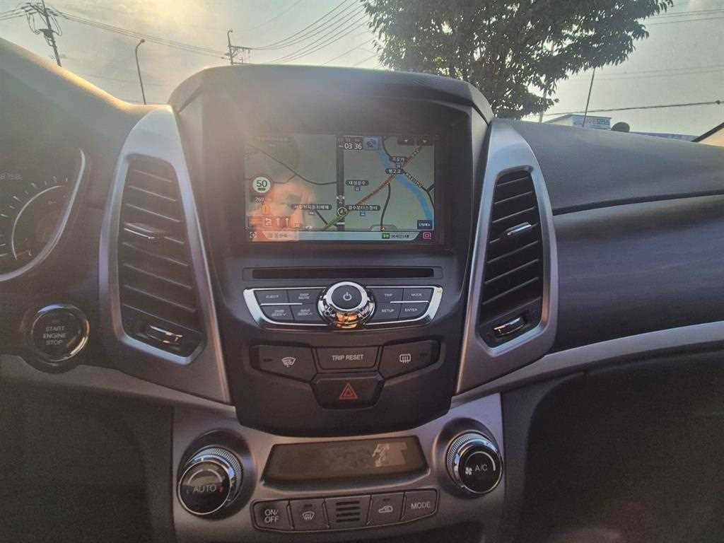 Ssangyong Korando - Vista 8