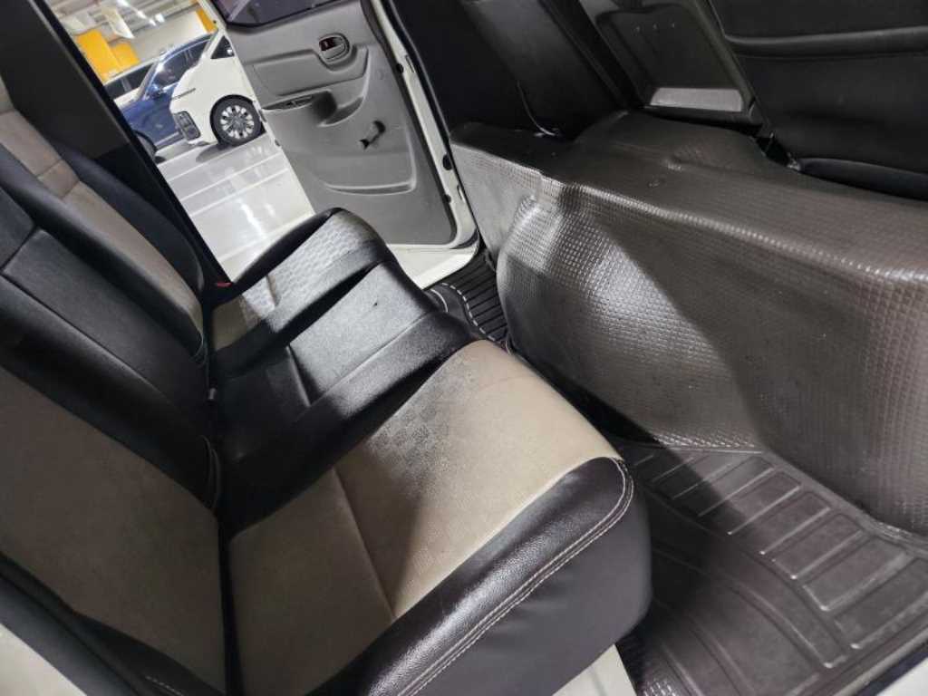 Small Truck Top_Wingbody Powergate - Vista 9