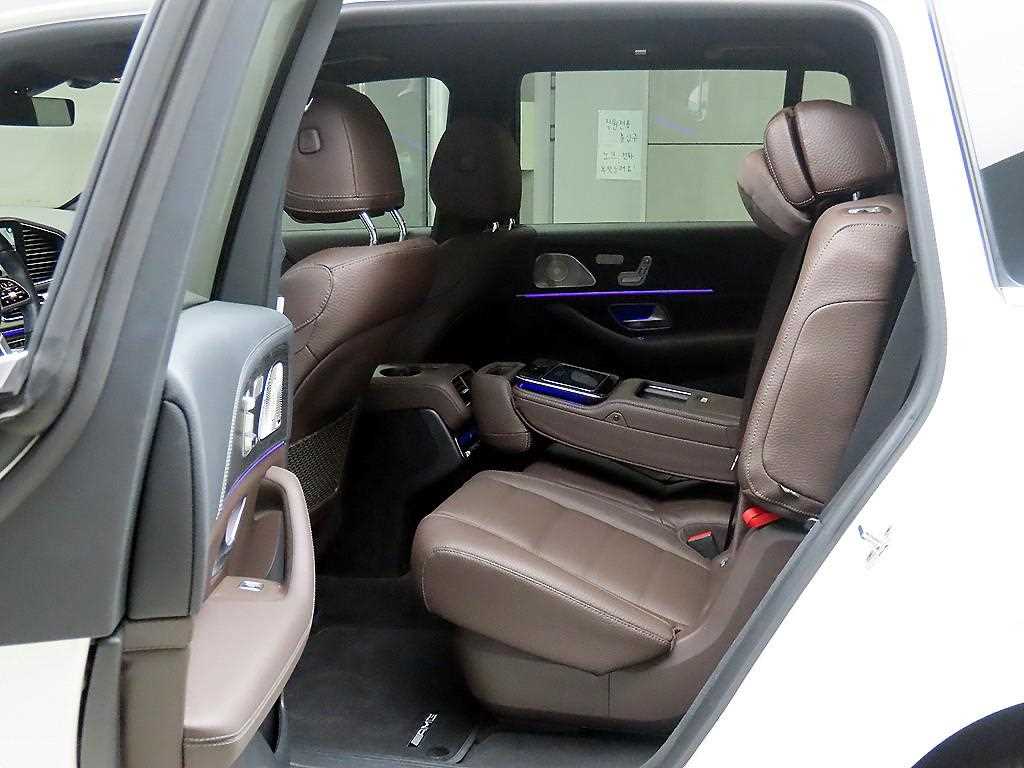 Mercedes Benz GLS Class - Vista 6