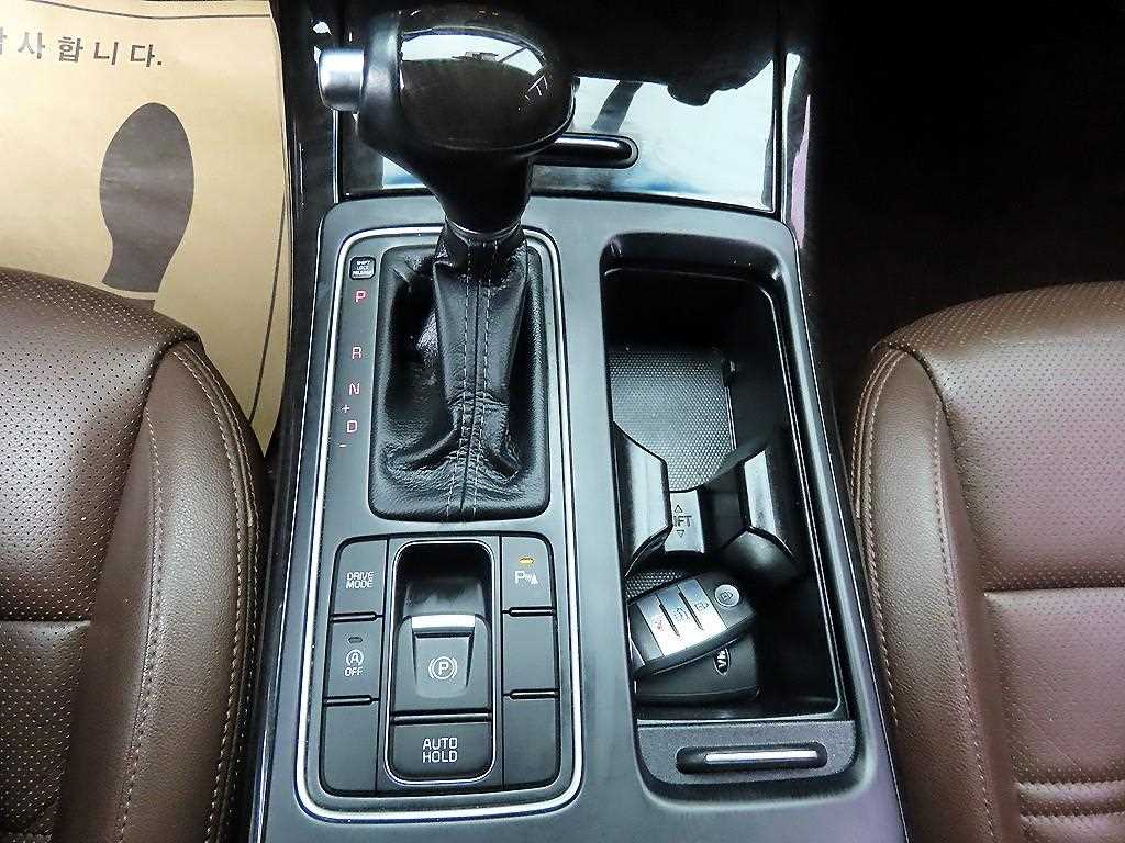 KIA Sorento - Vista 10