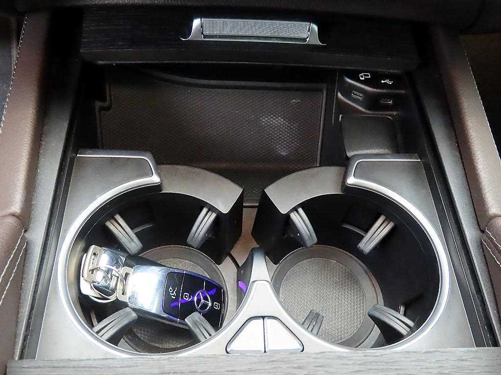 Mercedes Benz GLS Class 2022 Blanco - Importación desde Corea - HF Imports Iquique - Foto 13