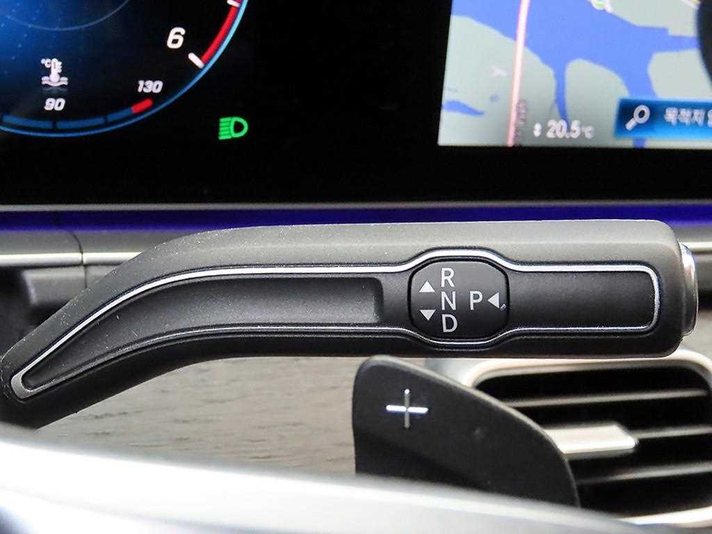 Mercedes Benz GLS Class - Vista 10