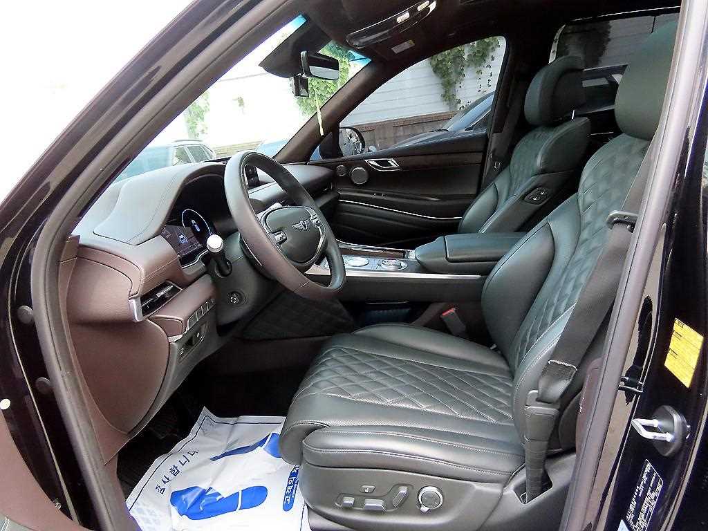 Genesis GV80 - Vista 5