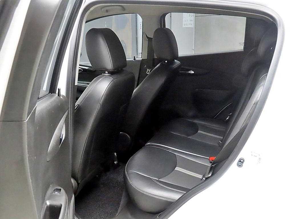 Chevrolet Spark - Vista 6