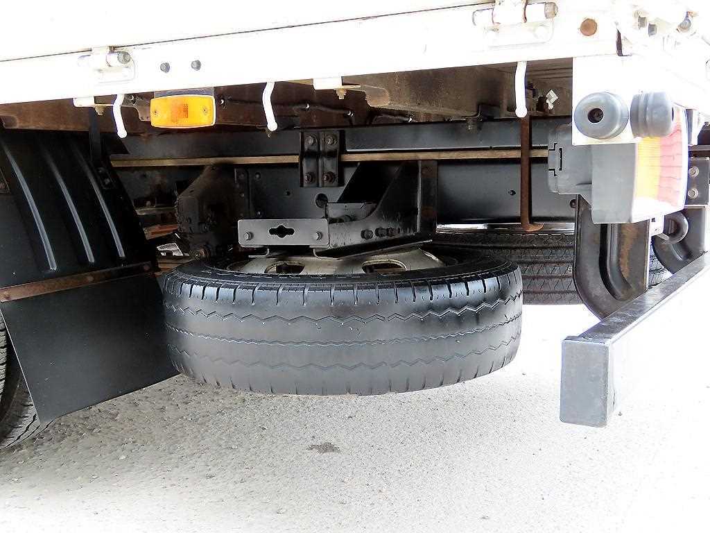 medium and large cargo Cargo 2017 Blanco - Importación desde Corea - HF Imports Iquique - Foto 17