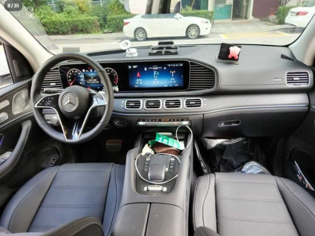 Mercedes Benz GLE Class - Vista 6