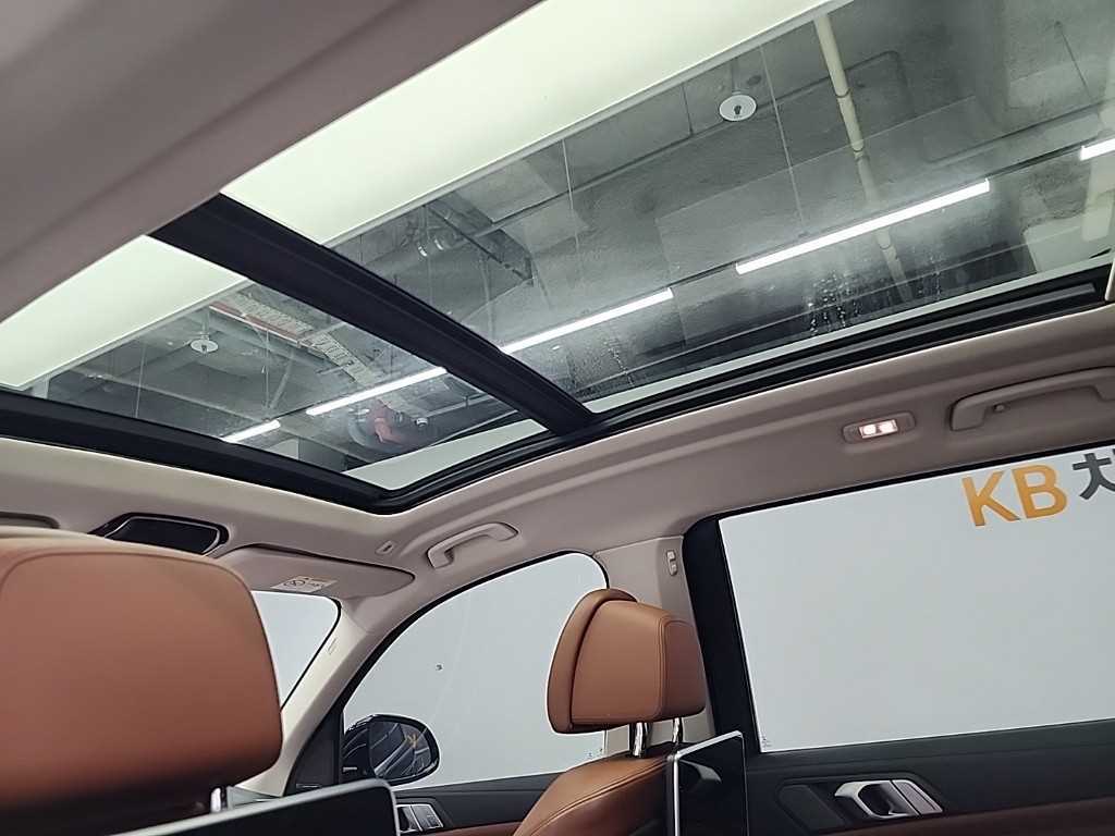 BMW X7 2021 Negro - Importación desde Corea - HF Imports Iquique - Foto 15