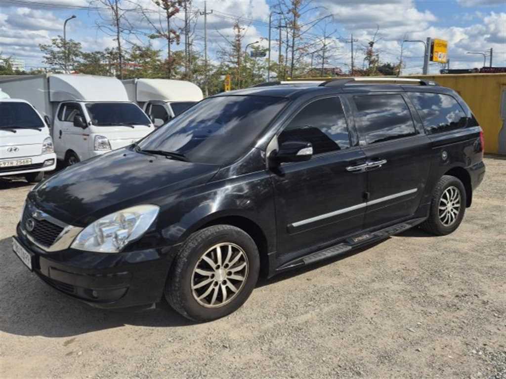 KIA Carnival - Vista 6