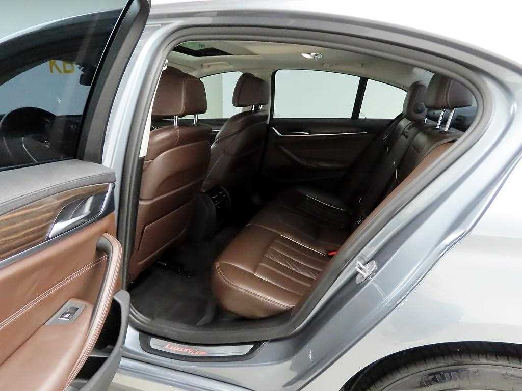 BMW 5 Series 2018 - Importación desde Corea - HF Imports Iquique - Foto 13