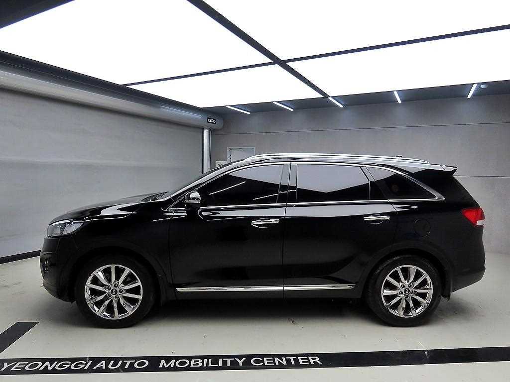 KIA Sorento - Vista 4