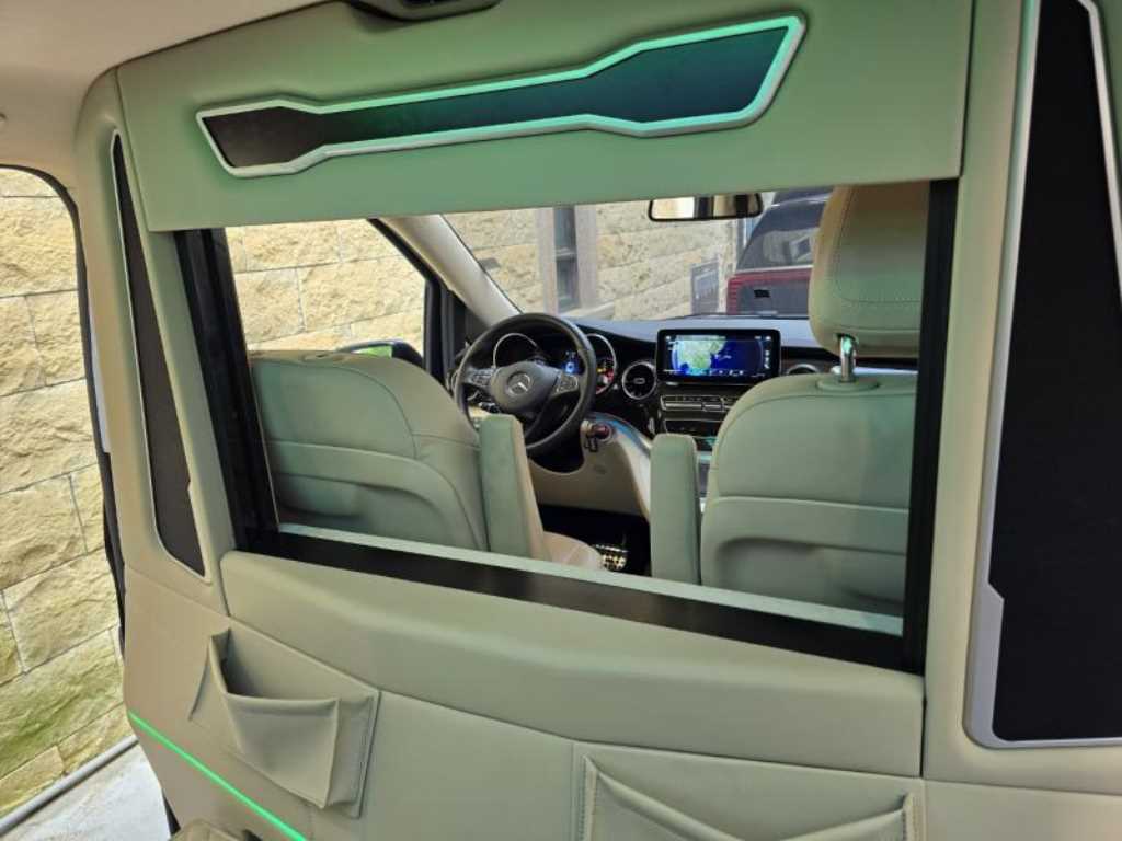 Mercedes Benz V Class - Vista 2