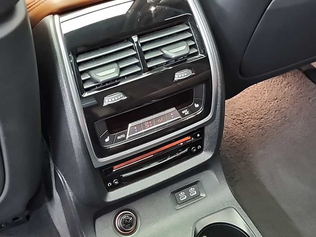 BMW X7 2021 Negro - Importación desde Corea - HF Imports Iquique - Foto 13