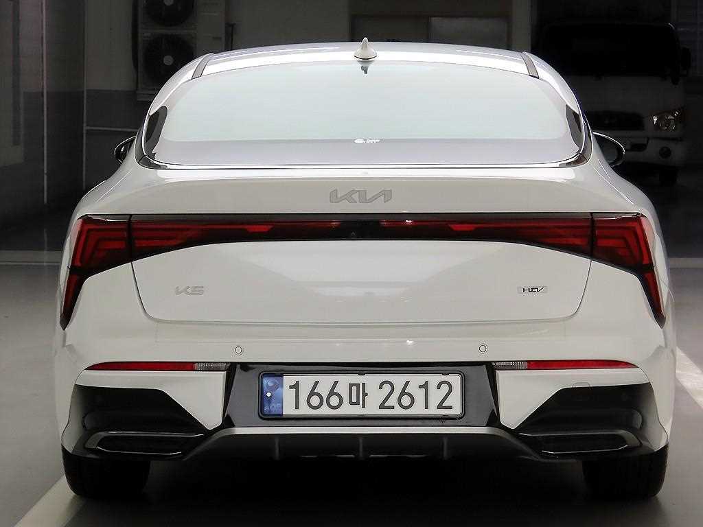 KIA K5 - Vista 5