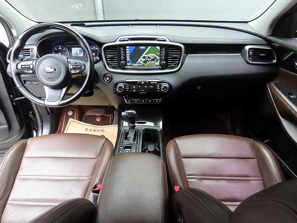 KIA Sorento - Vista 7