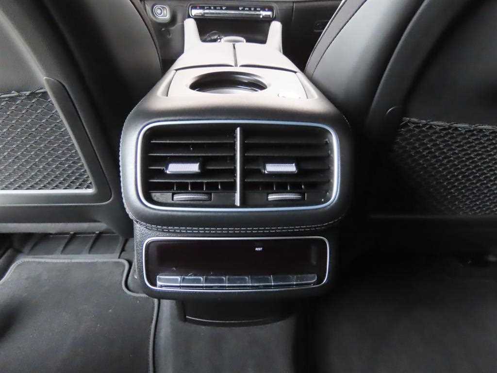 Mercedes Benz GLS Class 2023 Negro - Importación desde Corea - HF Imports Iquique - Foto 17