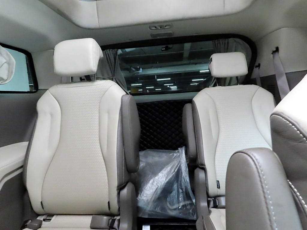 KIA Carnival 2023 Blanco - Importación desde Corea - HF Imports Iquique - Foto 14