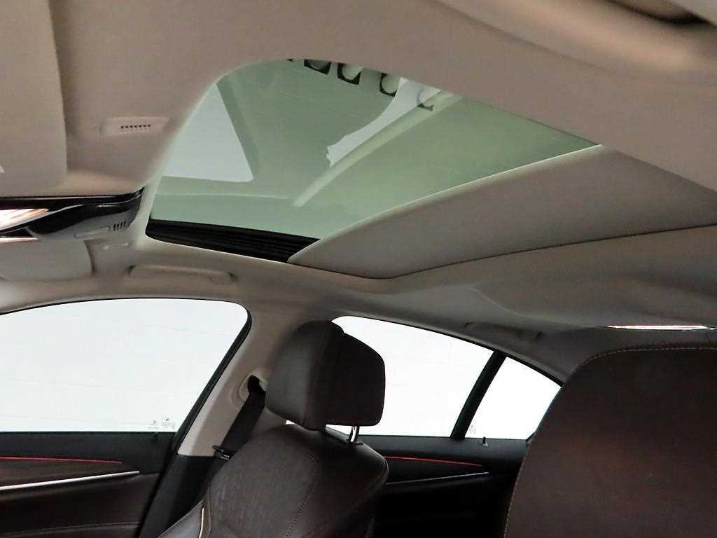 BMW 5 Series 2018 - Importación desde Corea - HF Imports Iquique - Foto 16