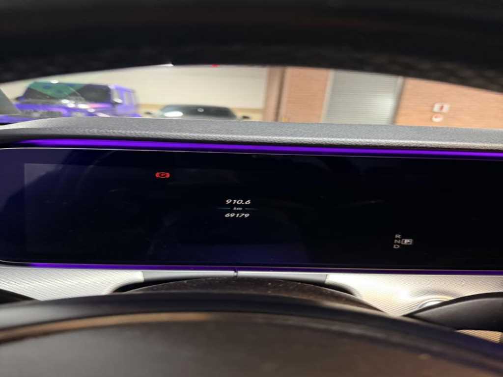 Mercedes Benz E class - Vista 7