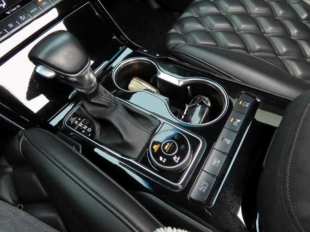 KIA Mohave - Vista 10