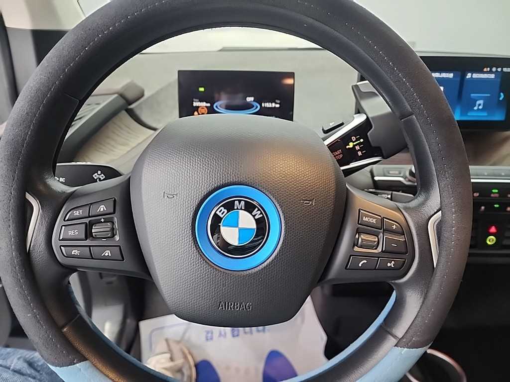 BMW i3 - Vista 9