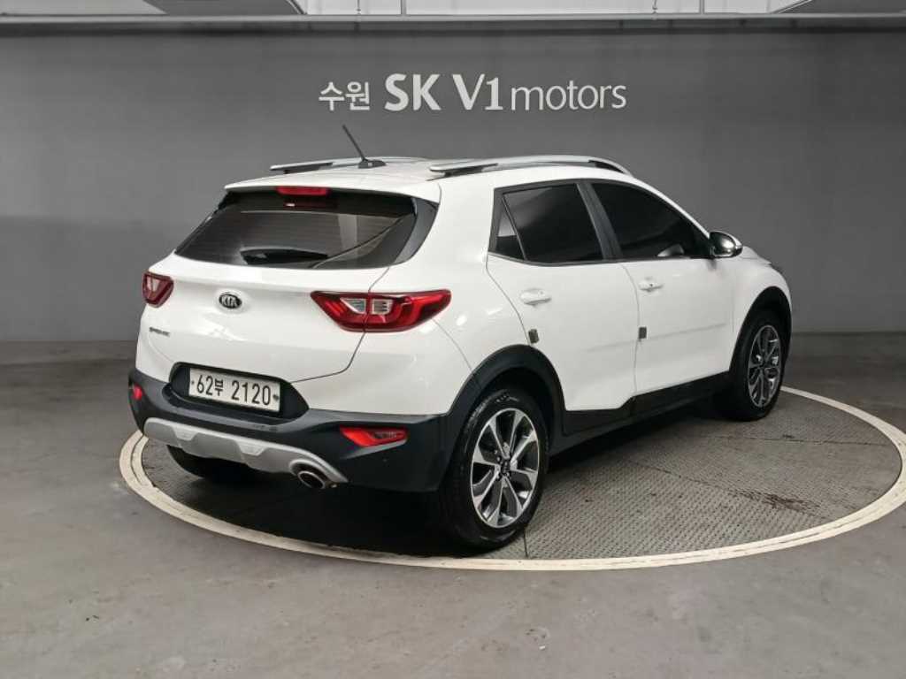 KIA Stonic - Vista 5