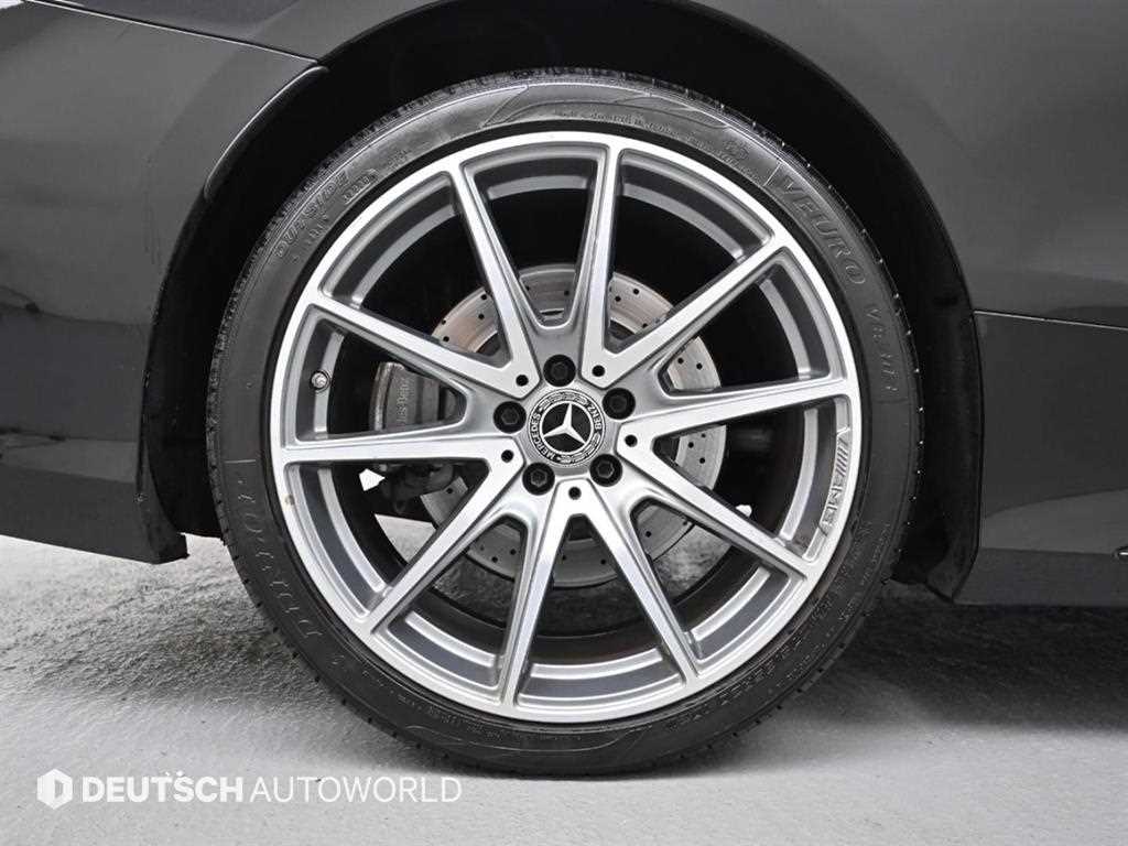 Mercedes Benz S Class - Vista 5